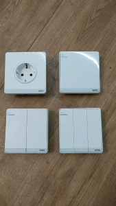 Saklar Lampu Nero Decora White Series – Saklar Modern dengan Indikator LED NERO Putih