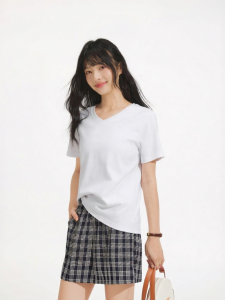 Hotwind | V-Neck Straight Cut Casual Simple T-shirt