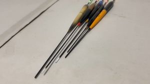 ค้นหาทุ่นชิงหลิว ทุ่นลอยบาล้าน ทุ่นสปิ๋ว แบบมีไฟพร้อมถ่าน สุดท้ายถูกต้อง