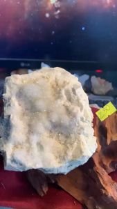 ổ hoa đá thạch anh trắng lắp lánh tự nhiên Vũ TRụ 230 tặng đế