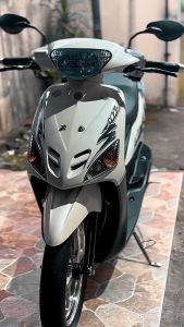 Stiker Striping Decal Body Motor Yamaha Mio Sporty Atau Smile Variasi MT102 Free Sticker Set