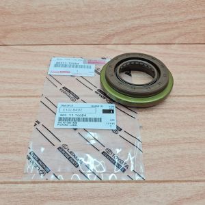 SIL SEAL GARDAN PINION DEPAN KANAN HILUX REVO FORTUNER VRZ 90311-T0084