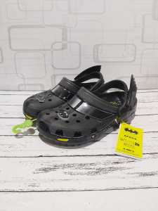 CROCS ANAK X BATMAN SANDAL CROCS ANAK BATMAN SANDAL KIDS X BATMAN