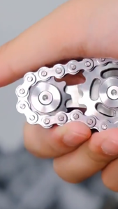 Chains Gear Fidget Spinner Gyroscope Spinning Top Hand Spinner Chain Gear Fingertip Sprocket Metal Wheel Gear Chain Gyroscope