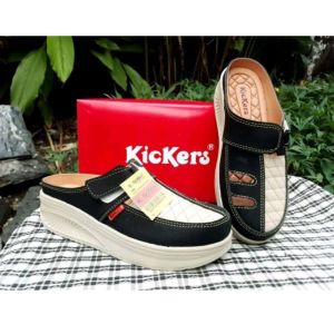 sepatu sandal wedges Kickers bahan sintetis premium alas empuk (St)