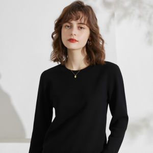 YAKUER | Lightweight Simple Design Merino Wool Knit Sweater