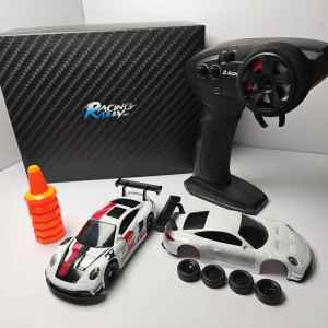 1/43 RC Car RC Drift Car with ESP Gyroscope Full Proportional Control 4WD Metal Body 2 Sets Tires Realistic Drifting Kids Gift