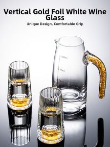 Creatively Designed Crystal Glass Gold Foil Small Baijiu Glass