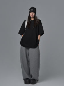 เสื้อยืดคอกลมแขนสั้นผู้หญิง สไตล์เรียบง่าย สีพื้น เสื้อผ้าทำงานฤดูใบไม้ผลิและฤดูร้อน ทรงหลวม ระบายอากาศได้ดี ระบายความชื้นได้ดี