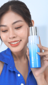 Nước Tẩy Trang Làm Sạch Da 3 Trong 1 MIRI (200ml)