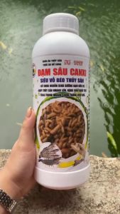Thức Ăn Đạm Sâu Canxi chuyên vỗ béo thủy sản tôm cá - chai 1 lít