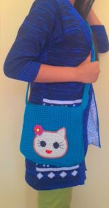 TAS RAJUT OVAL KITTY