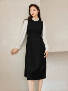Yigue | Elegant Drape Long Sleeve Dress for Spring and Autumn Slimming Waist Accentuating Contrast Color Wooden Ear