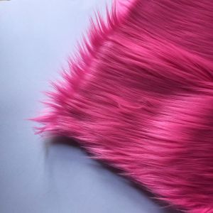Cover bantal sofa bulu import lembut tidak mudah kusut