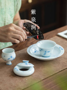 Hand-Painted Blue And White Ceramic Thin-Walled Tea Bowl Lid Pot Holder by Purple Spring Gap for Brewing Tea Vintage Style