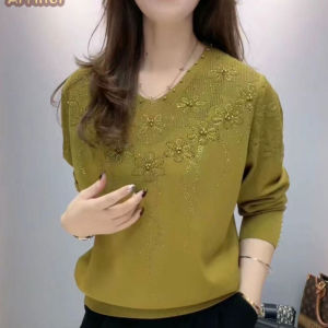 Long Sleeve V-Neck Diamond-Embellished T-Shirt for Women New Arrival Autumn Season Loose Fit Work Clothing Beautiful Unique Base Shirt