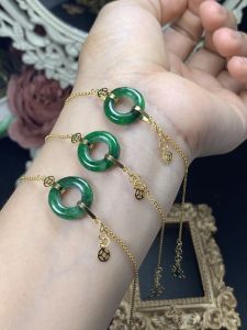 Lắc tay hippy Au10k xinh ngọc jade sơn thủy - Phong Thủy TUDO