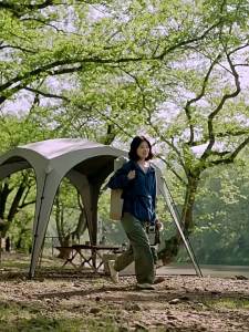 NatureHike | Wide & Thick Folding Portable Outdoor Moon Chair