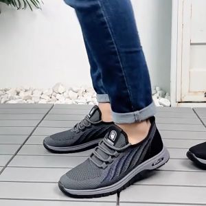 Leedoo Sepatu Sneakers Casual Pria Shoes Men Santai Fashion Keren Sepatu Olahraga Jalan Cowok MR171