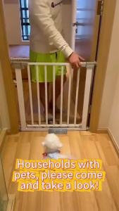 Safety Gate Fence Barrier Guard for Dog Pet Baby Child Stairs Sturdy Adjustable Fence Baby Door Dog Gate Barrier Indoor