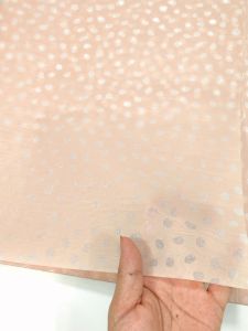 Milk Tea Color Cut Out Spots 50 * 70cm Mg Tissue Paper 17G Copy Paper Holiday Gift Clothing Wrapping Paper Tissue Paper