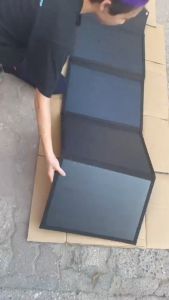 Tấm pin năng lượng mặt trời gấp gọn chạy trực tiếp các thiết bị 12V và 5V 9V không cần qua ắc quy 100W 18V