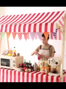 แผงขายของ สามารถจัดแสดงผล พกพาสะดวก พับเก็บได้ ไม่เปลืองพื้นที่ แผงขายของ 120/150cmโต๊ะแผงขายของตลาดนัด