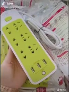 Ổ điện đa năng ổ cắm tích hợp 3 cổng sạc usb