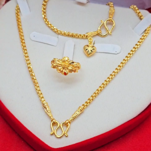 ของขวัญวันแม่ ชุดเครื่องประดับทอง น้ำหนัก 2 สลึง สร้อยคอ ข้อมือลายผ่าหวายมนและแหวนดอกไม้เข้าชุด เสริมบารมี ใส่ออกงานได้ ใส่อาบน้ำได้