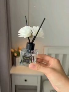 1PCS 50 ml Fire-free aromatherapy essential oil bedroom air freshener bathroom fragrance Toilet Deodorant