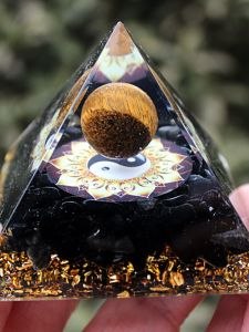 Quà Tặng Trang Trí Bàn Làm Việc Bằng Đá Obsidian Hình Tháp Pha Lê Resin Thủ Công Mỹ Nghệ Trang Trí Nhà Cửa Phong Cách Mỹ