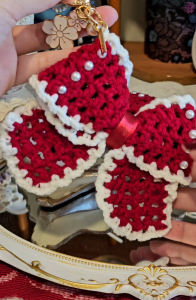 Crochet keychain red and white bow pearls handmade for girls and lady bag purse gift/wedding/graduation/birthday