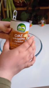 Kem tươi thuần chay từ dừa và yến mạch Natures Charm - Vegan Coconut & Oat Whipping Cream - 400gr