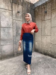 Theana Rok Jeans Skirt Wanita Belah Belakang Standar Terbaru Stretch Pinggang Karet Variasi Kancing Muat BB Sampai 75