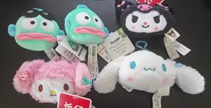E-STRONG | Original Sanrio Plush Doll Head Shape Small Charm Series Kawaii Kuromi My Melody Cinnamoroll Pendant Backpack Keychain Gift Toys
