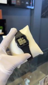 CASIO นาฬิกาข้อมือผู้หญิง ดิจิตอล รุ่น LF-20W-1 คาสิโอ