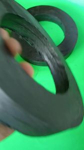 Karet Spacer & Karet Tatakan Shock Depan & Belakang Sigra Calya isi 1 Paket (4 Pcs)