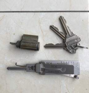 Bộ mở khoá LISHI SC4 cho chìa 3 mương xéo 6 bi  chìa như hình  dễ dàng sử dụng