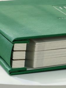 อัลบั้มรูป DIY ขนาดใหญ่ อัลบั้มระลึกถึงวันพิเศษ วัสดุหุ้มคลุม พื้นผิวเคลือบ อัลบั้มรูปแบบติดตัว อัลบั้มรูปแบบมือทำ อัลบั้มรูปแบบเก็บรักษา