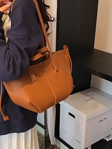 Tas Tote Wanita Tas Bahu Wanita Import Terbaru Kapasitas Besar - 817