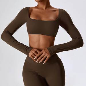 Sweat-wicking Tight-fitting Yoga and Running Top with Chest Pad for Women