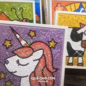 Tranh Đính Đá Handmade Rèn Tính Kiên Nhẫn Tỉ Mỉ Cùng Năng Khiếu Mỹ Thuật Cho Bé (có kèm khung tranh)