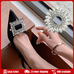 2PCS Glass Crystal Shoe Decorations Clip Clamp Rhinestone Wedding Bride Bag Decoration Buckle Removable High Heel Shiny Clips Wedding Bride Shoe Decorations Clip Glass Crystal High Heel Flower Charm Buckle Removable Rhinestone Shiny Clips Women
