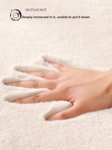 DMF | Thick Rabbit Faux Fur Cream Style Carpet