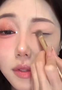 Eyeshadow Disc Powder Palette พาเลททาตา10สี