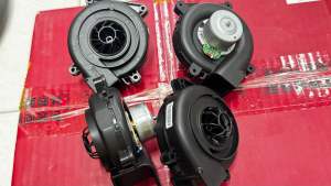 cả cụm động cơ irobot roomba j8-j9 hàng chưa sử dụngthay thế cho các mã j8-j9hàng tháo máy nguyên bản chính hãng 100%ko kèm dây nguồn như hình cần tư vấn lh:105 nhà h3 -tc-bđ-gnđt:0968851585