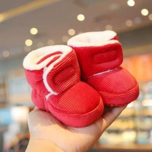 Cute and comfortable baby shoes for both men and women soft and thick wool boots for warmth autumn and winter