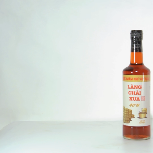 Nước mắm nhỉ Làng Chài Xưa độ đạm 40N nhãn vàng chai thủy tinh 500ml ủ chượp 2 lần