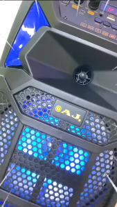 AJลำโพงบลูทูธกระเป๋าล้อลากขนาดใหญ่ 8 นิ้ว แถมฟรี ไมโครโฟน /ปรับเสียงเบสได้ แน่นกระหึ่ม แบต 2400mAh AJ-88 SUPER BASS TWS สามารถต่อลำโพงสองตัวจากบลูทูธเดียวกัน