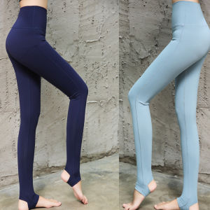 New Yoga Pants Slim Looking High Waist Exposed Hole Stepping Pants Sports and Leisure Running Trousers Nude Feel High Elastic Peach Hip Raise